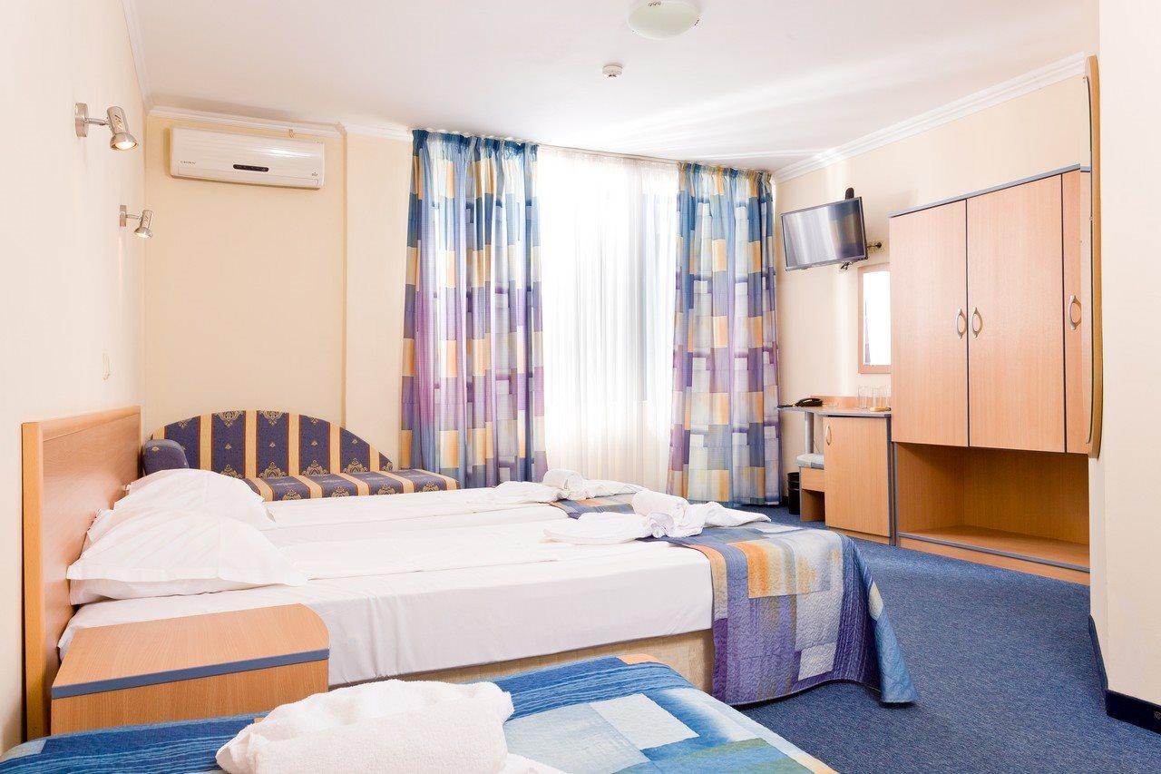 Blue Sky Hotel - & Parking Nisipurile de Aur Exterior foto