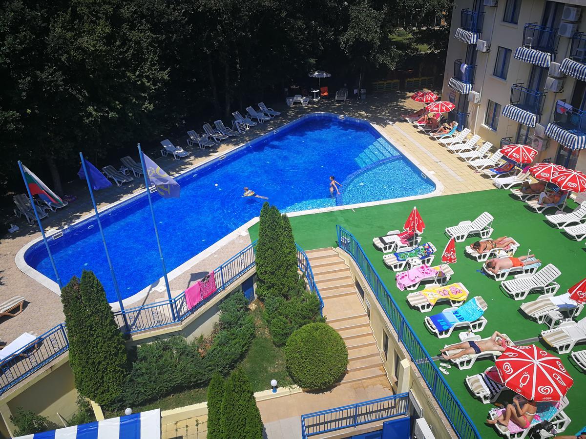 Blue Sky Hotel - & Parking Nisipurile de Aur Exterior foto